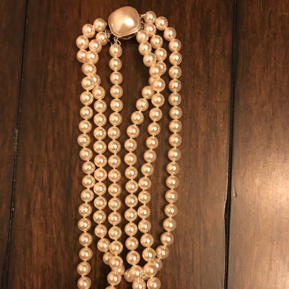 Pearls - Picture 2 of 4